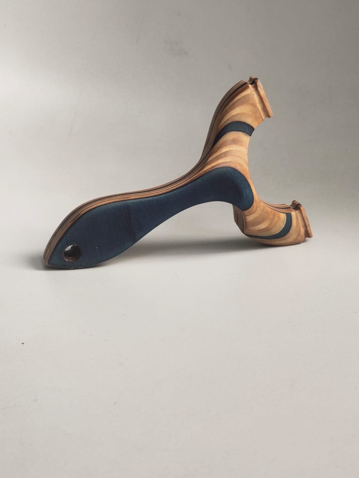 Product a-six-gallery-02
